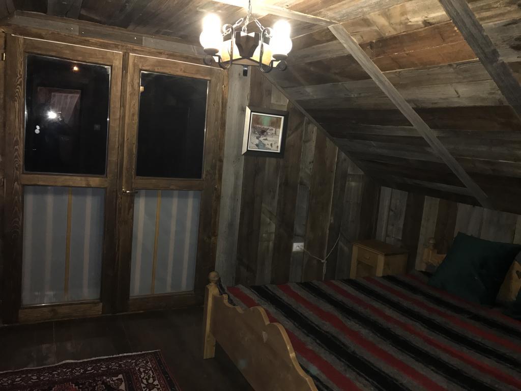 Chalet Ro Peştera Exteriör bild