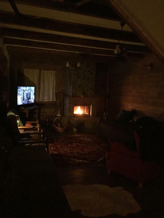 Chalet Ro Peştera Exteriör bild